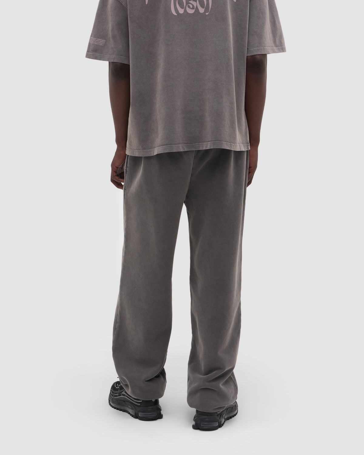 NEZZO SWEATPANTS