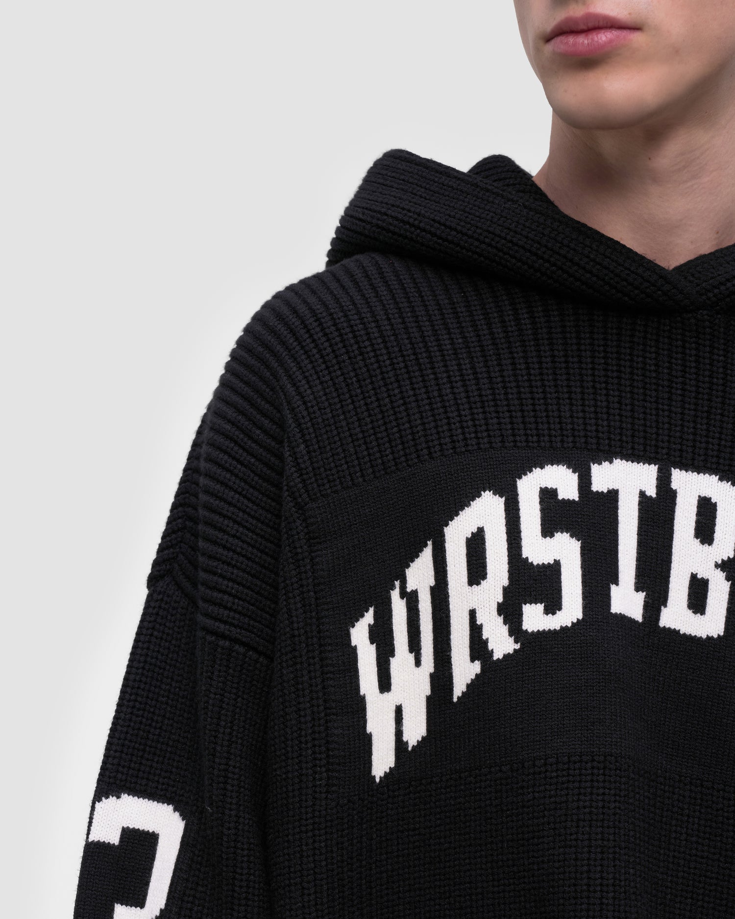 TOVE KNIT HOODIE