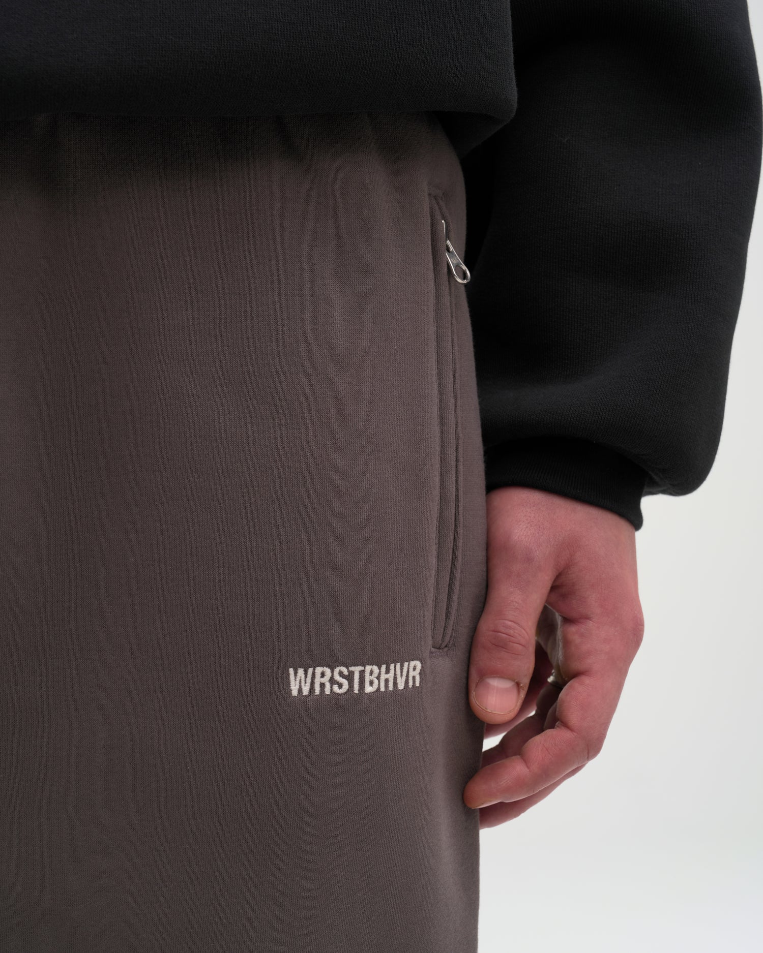ILAY V2 SWEATPANTS
