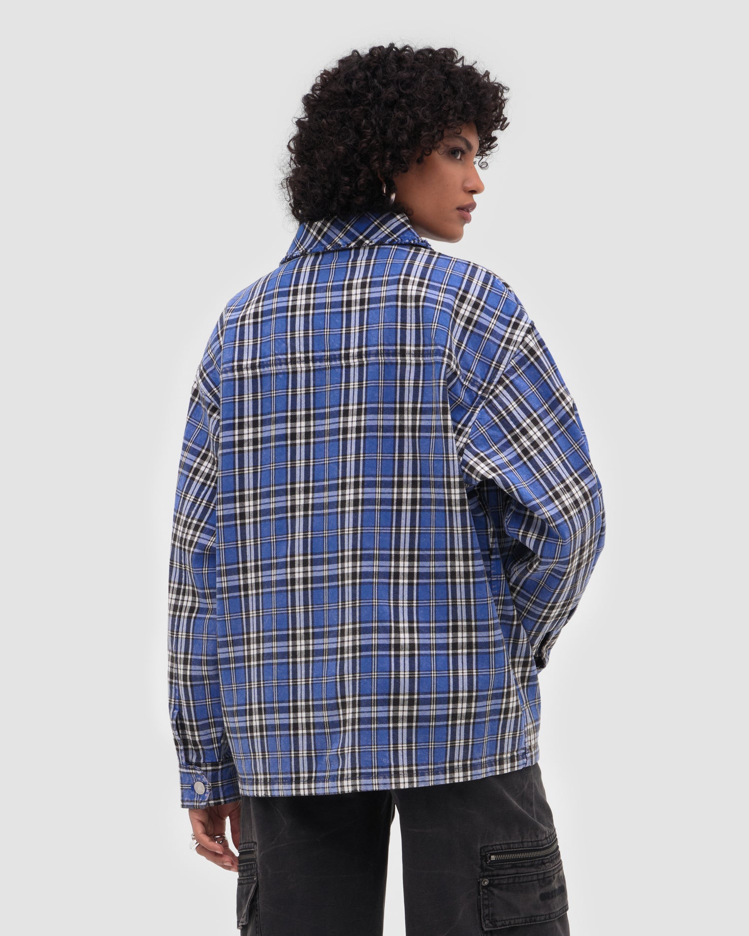 CAIUS OVERSHIRT