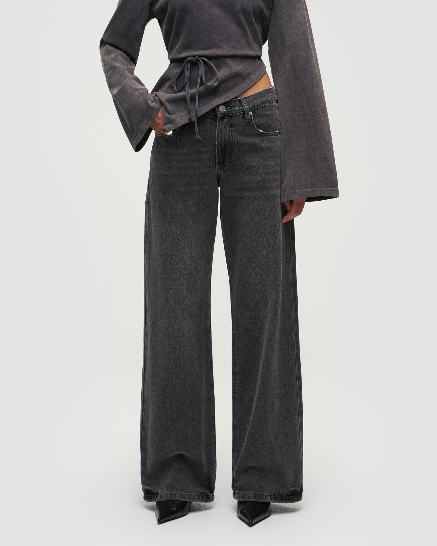 MAILA JEANS