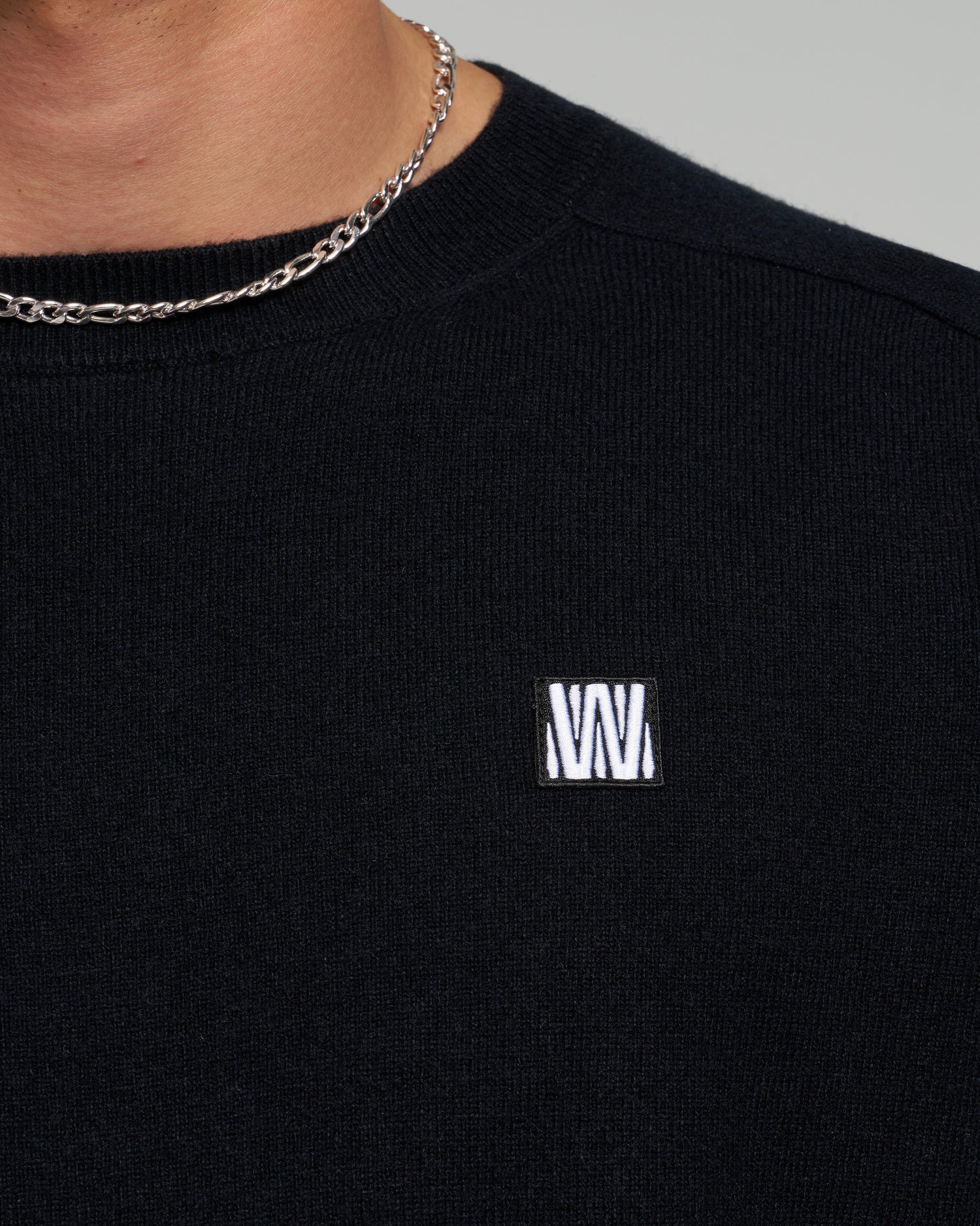 CORE CREWNECK SWEATER