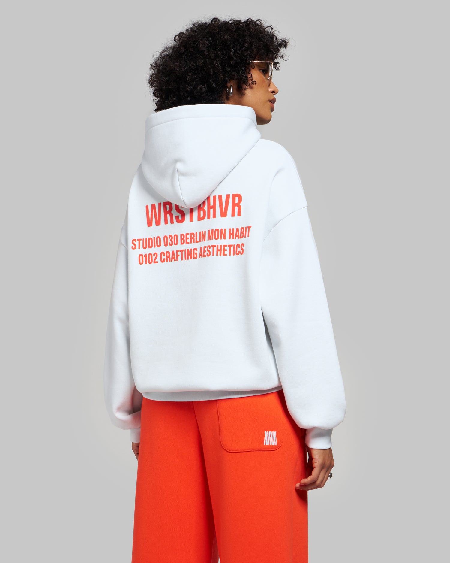 STUDIO V14 HOODIE