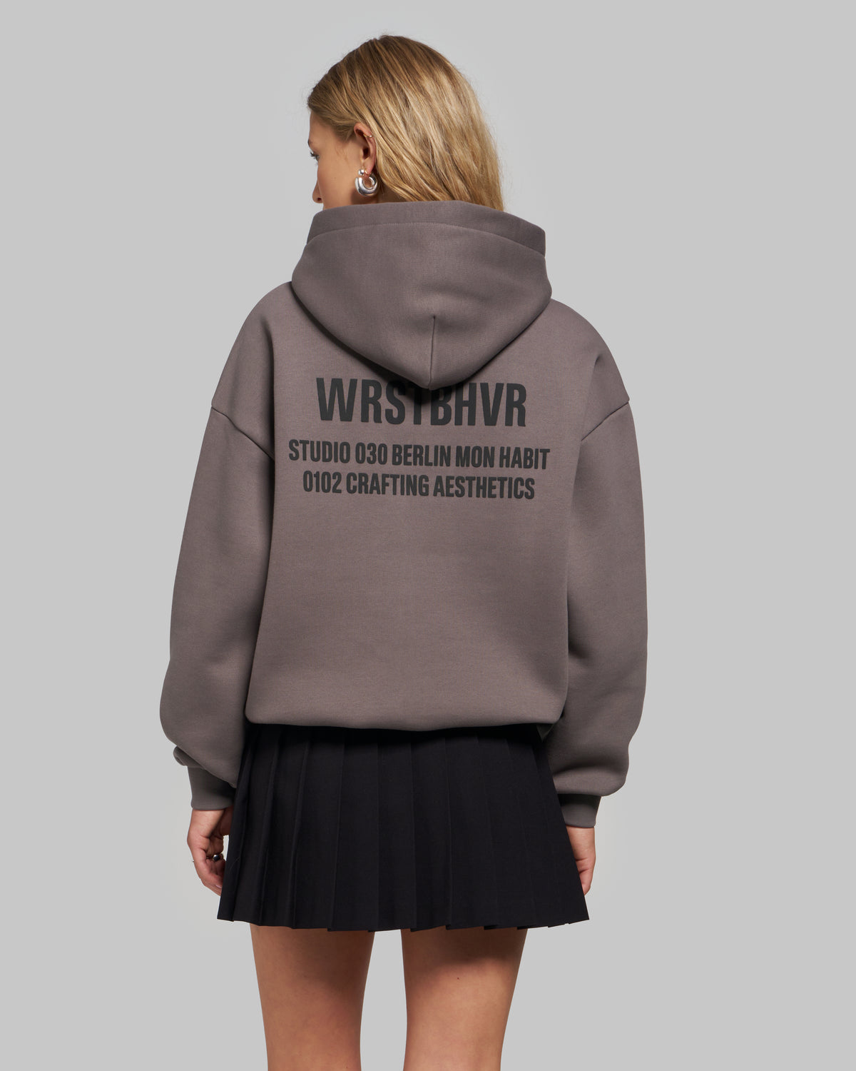 STUDIO V14 HOODIE
