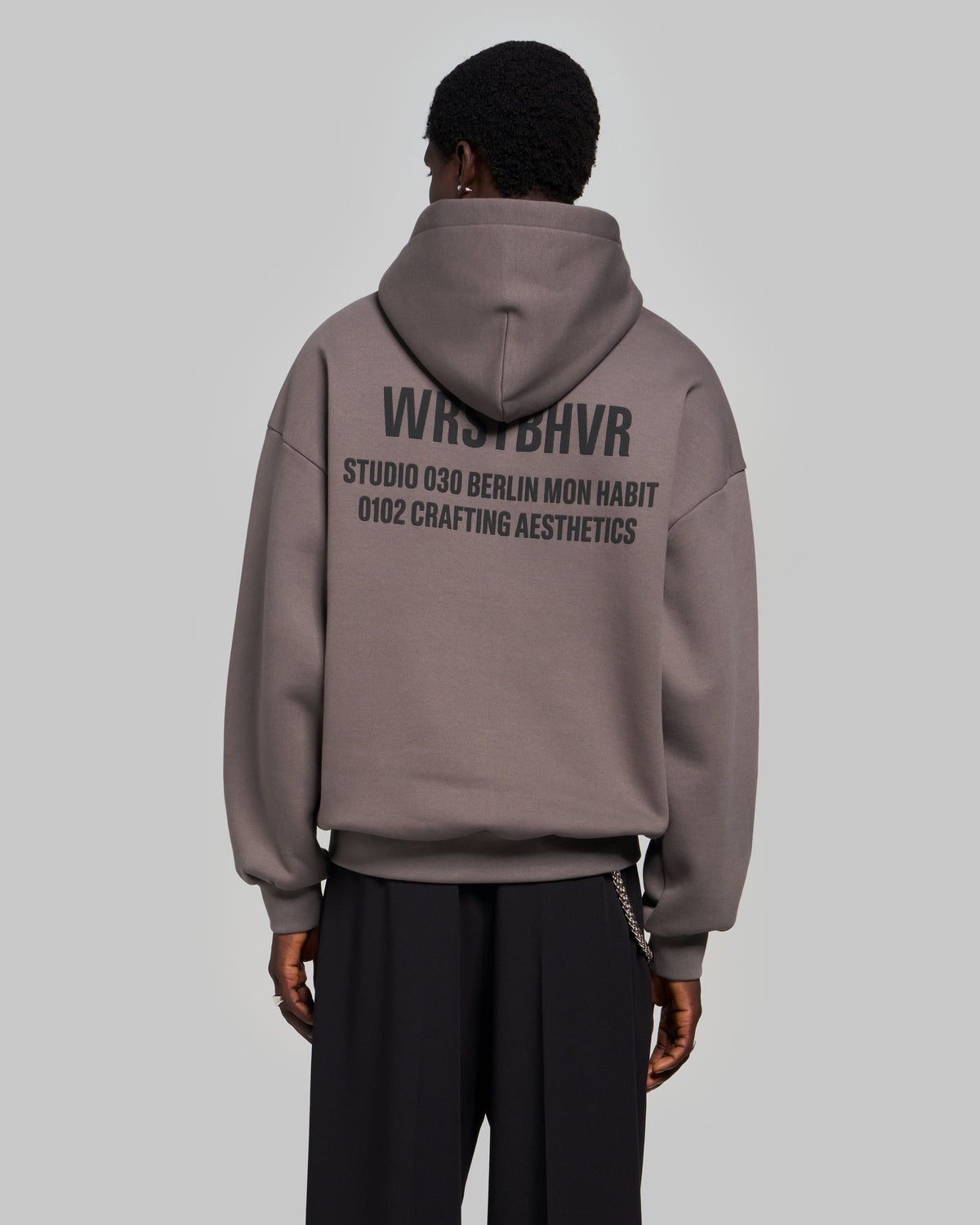 STUDIO V14 HOODIE