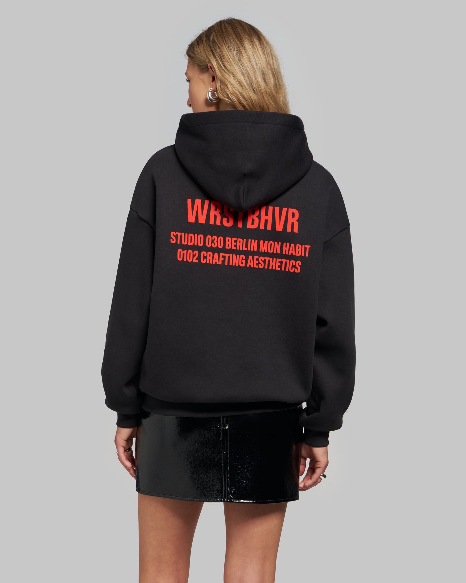 STUDIO V14 HOODIE