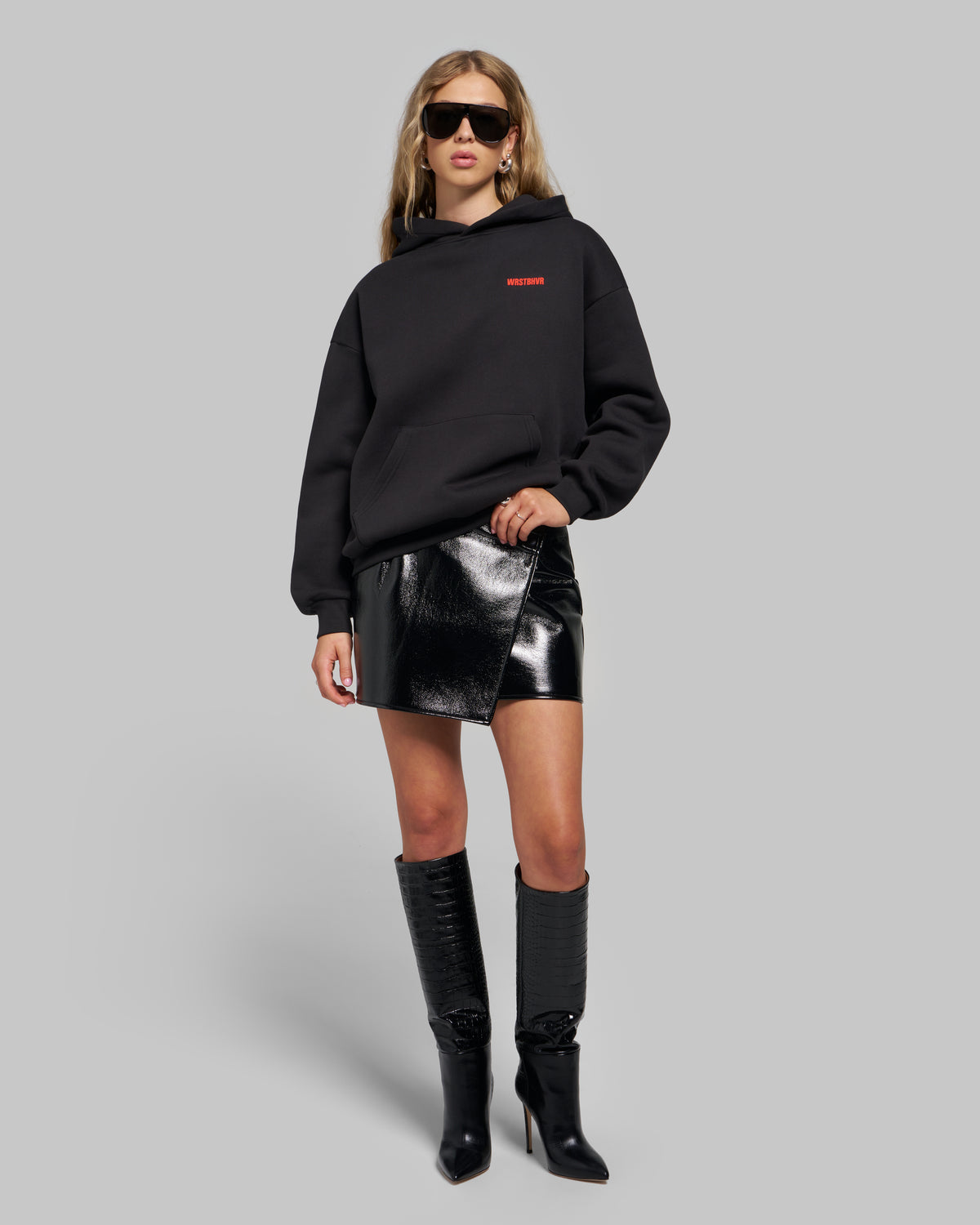 STUDIO V14 HOODIE