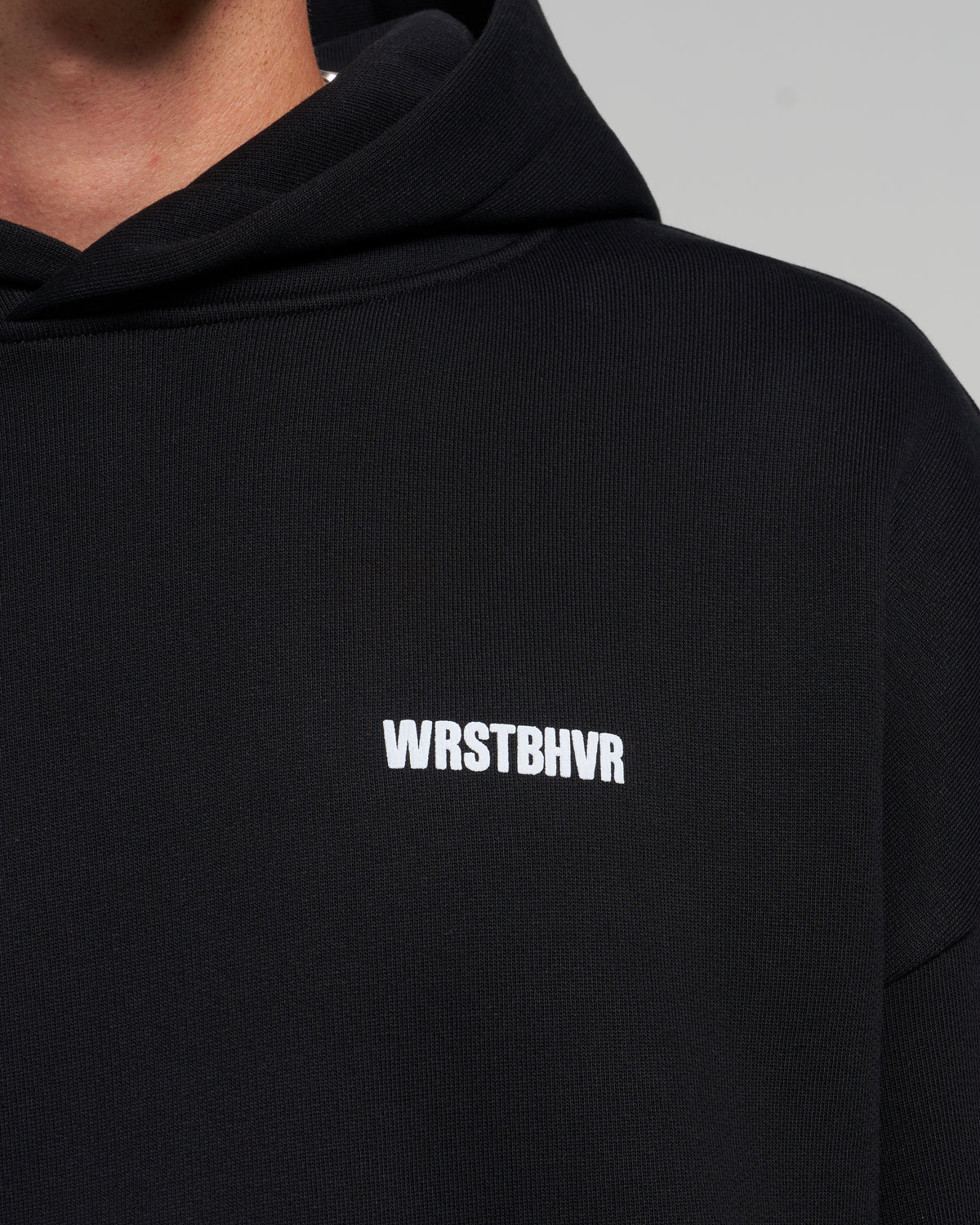 STUDIO V14 HOODIE