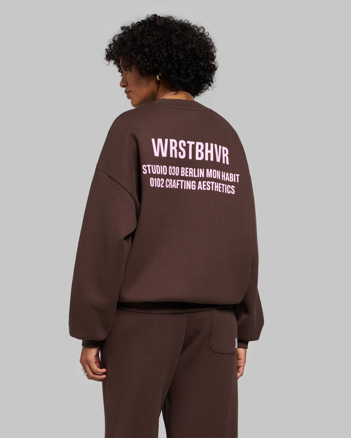 STUDIO SWEATSHIRT