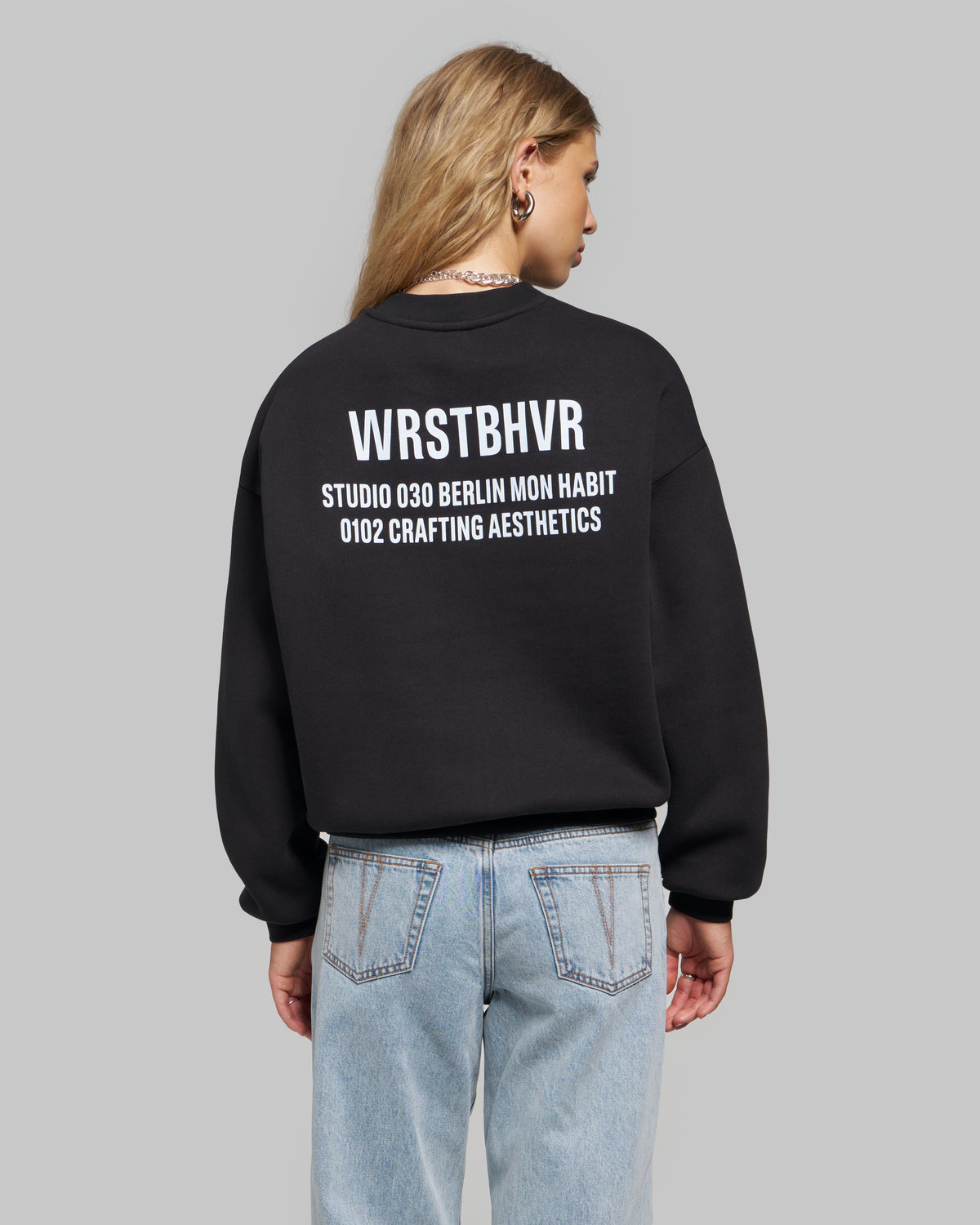 STUDIO SWEATSHIRT