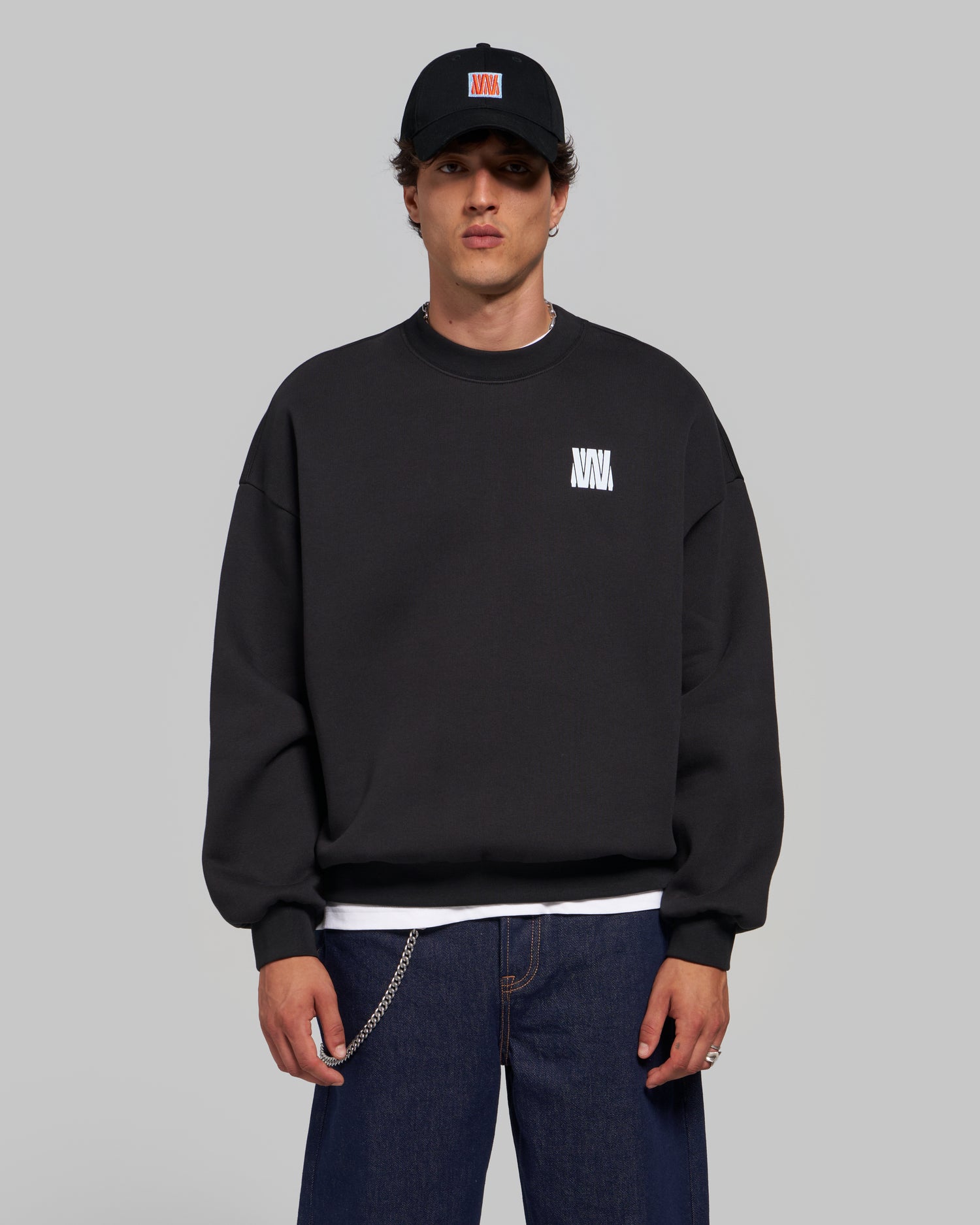 STUDIO SWEATSHIRT