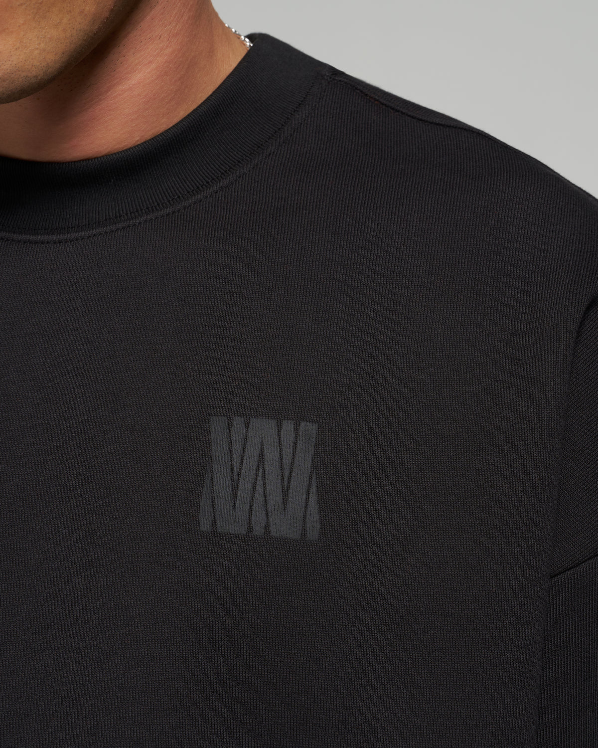 STUDIO SWEATSHIRT