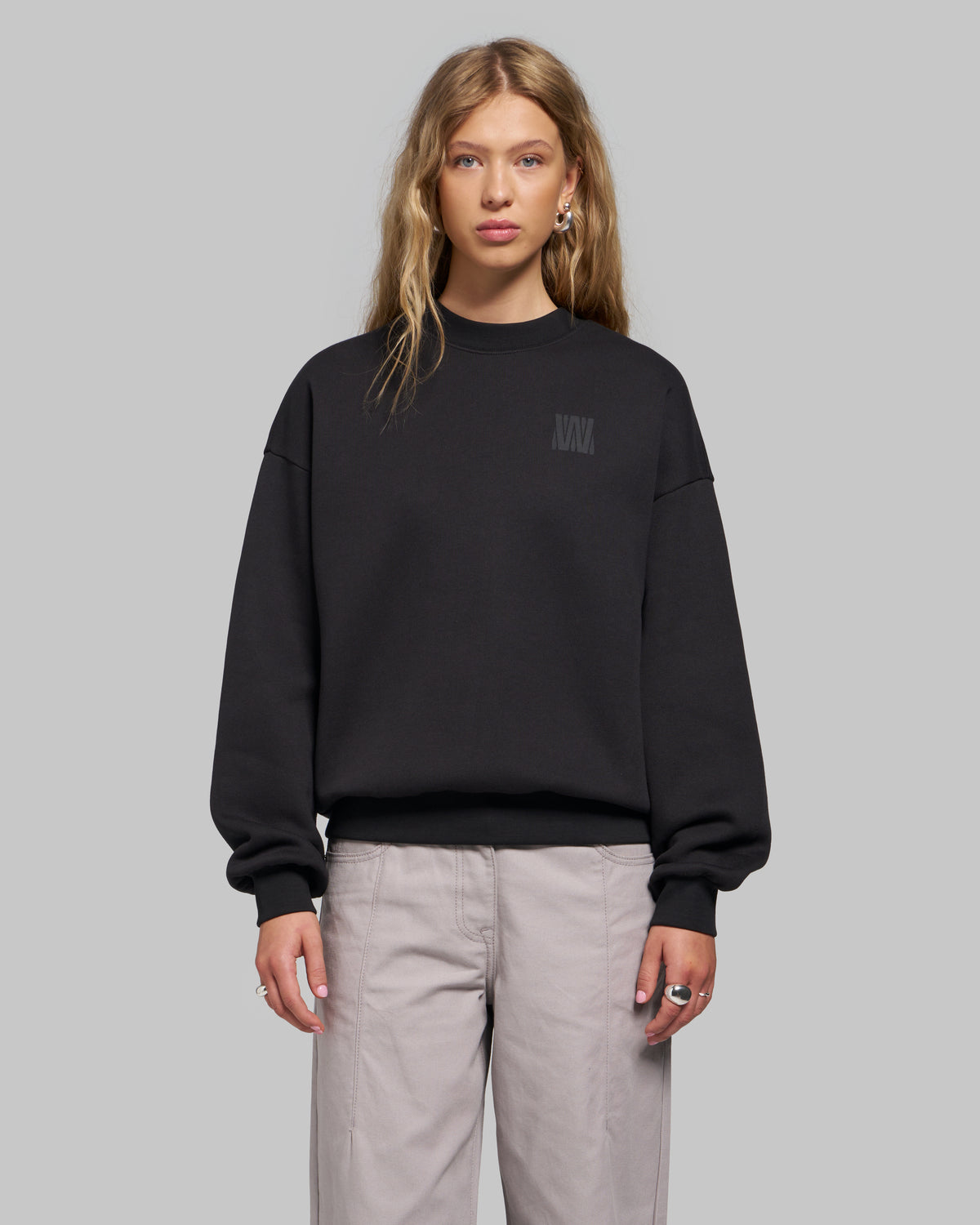 STUDIO SWEATSHIRT