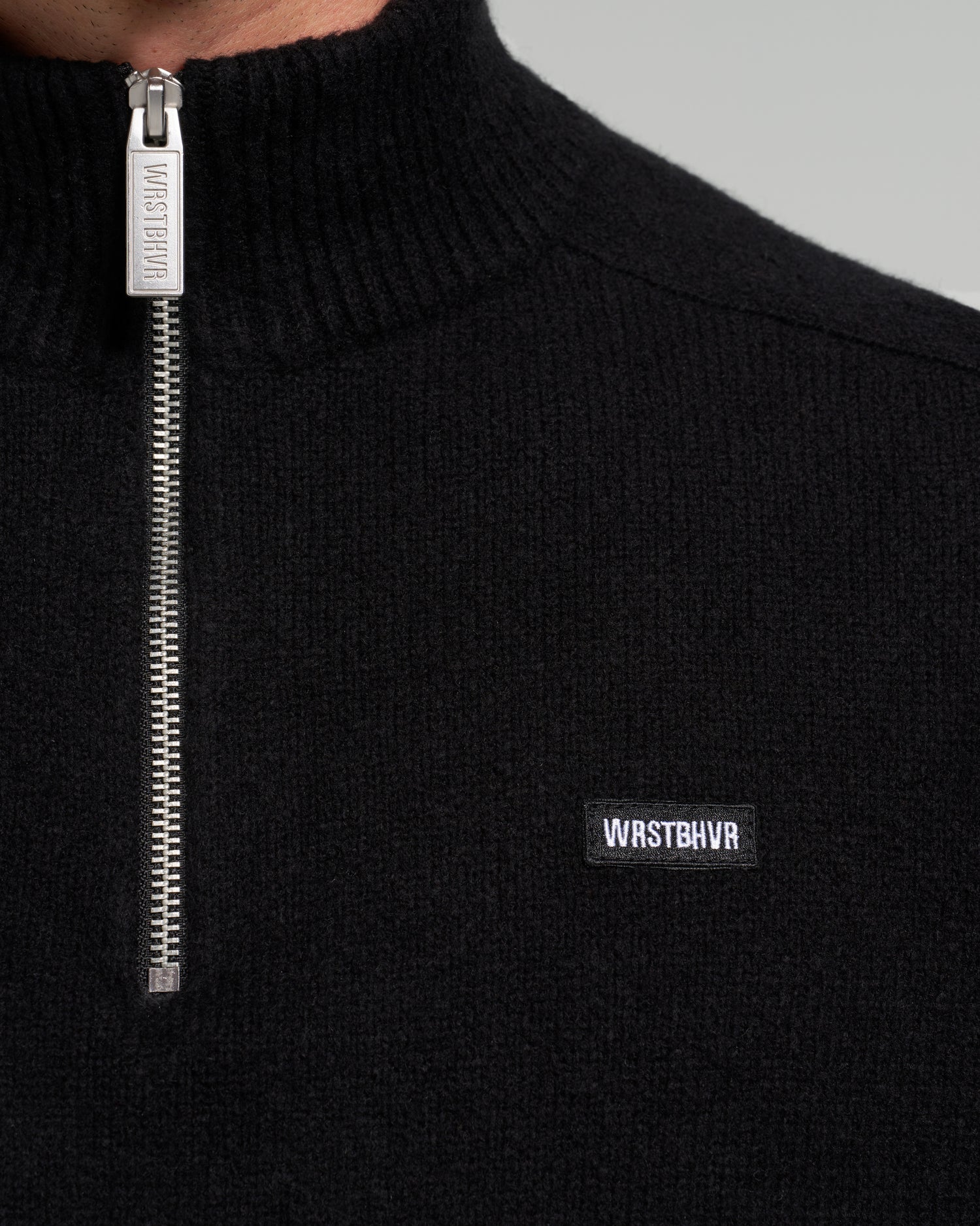 LUNN ZIP SWEATER