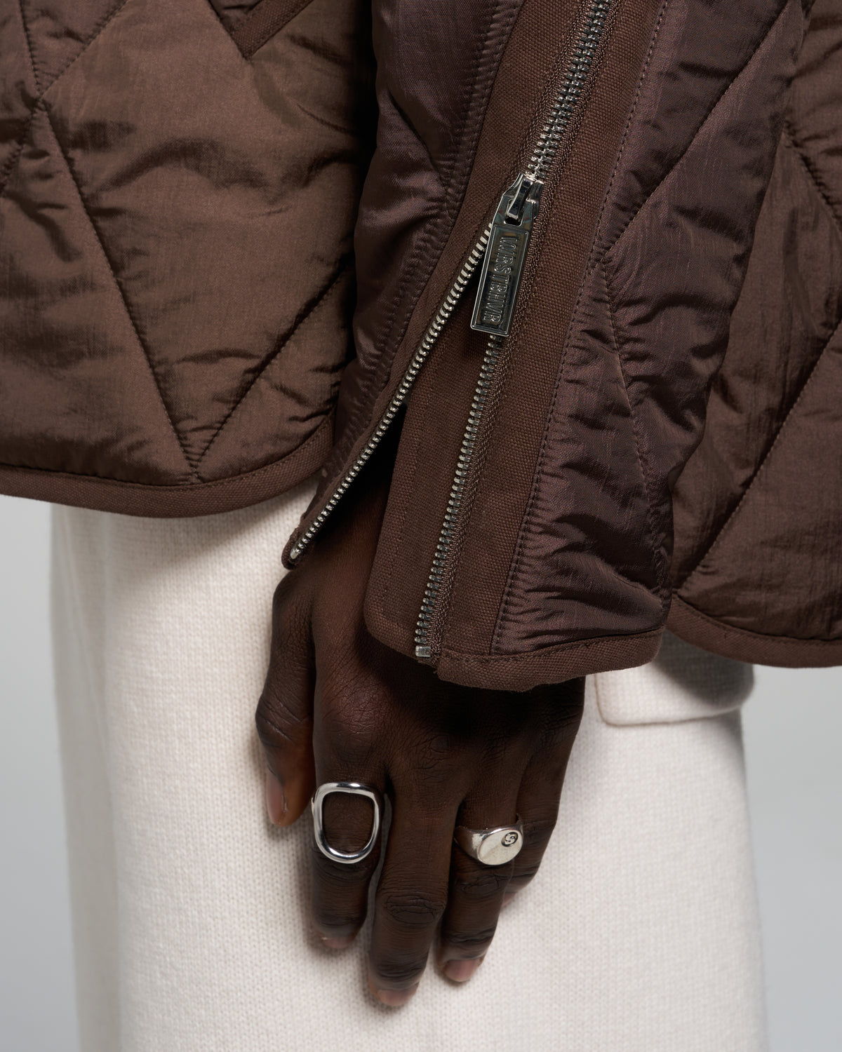 BUSTER V4 JACKET