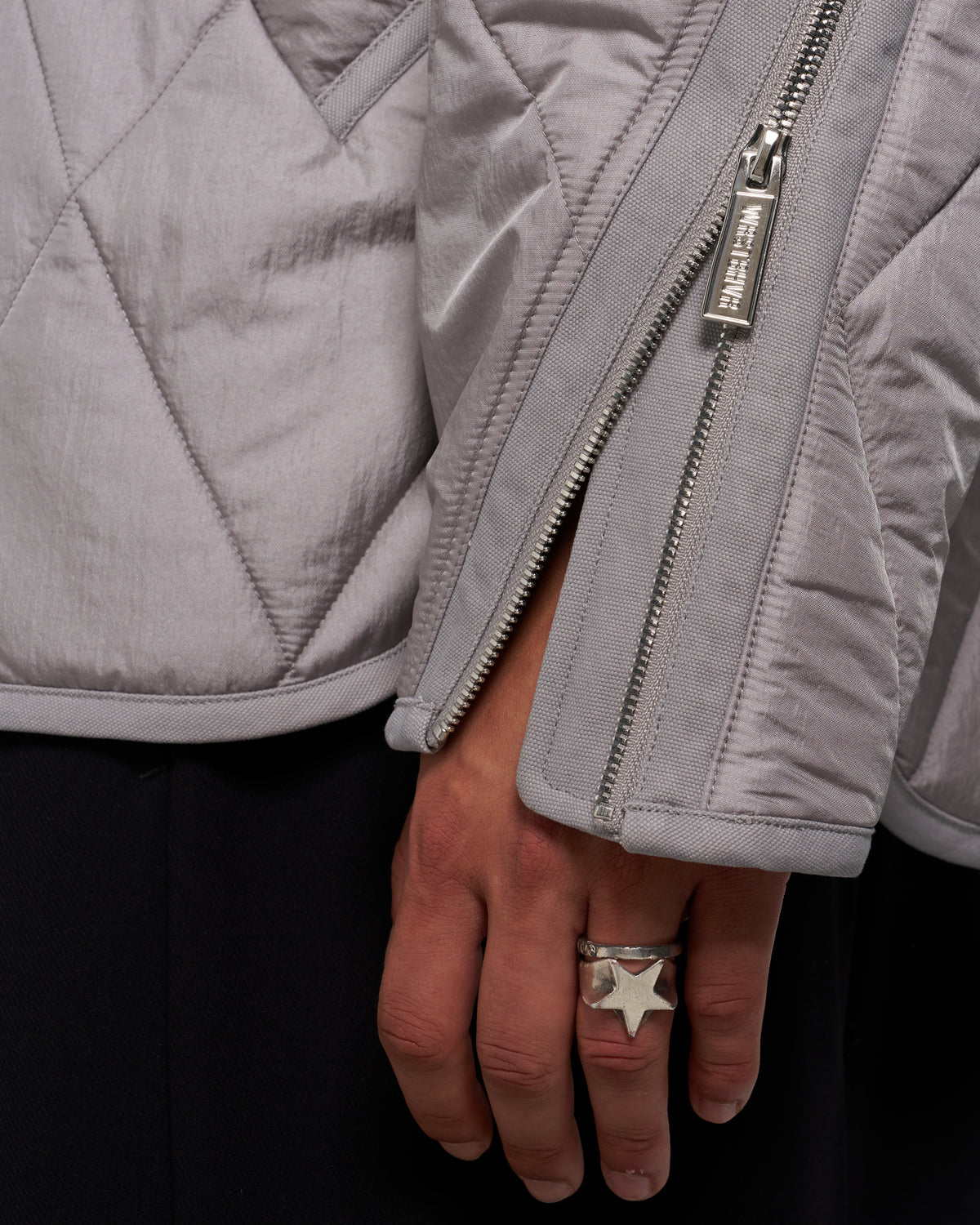 BUSTER V4 JACKET