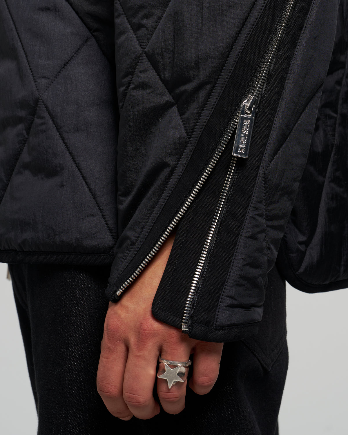 BUSTER V4 JACKET