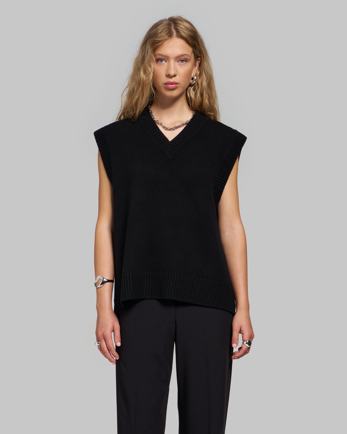RAFAEL VEST