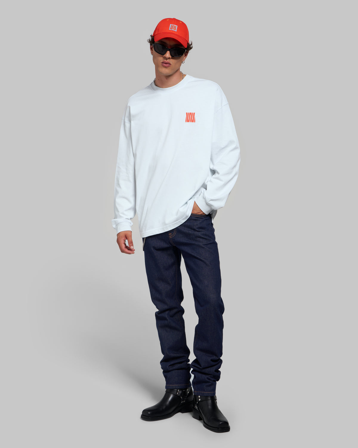 STUDIO V14 LONGSLEEVE