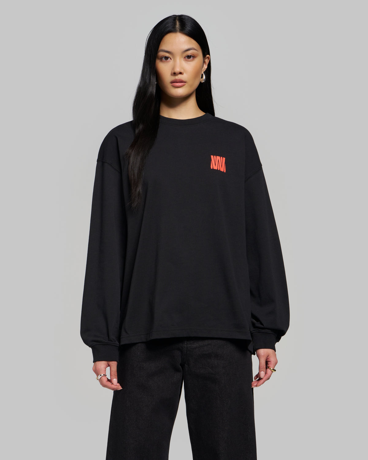 STUDIO V14 LONGSLEEVE