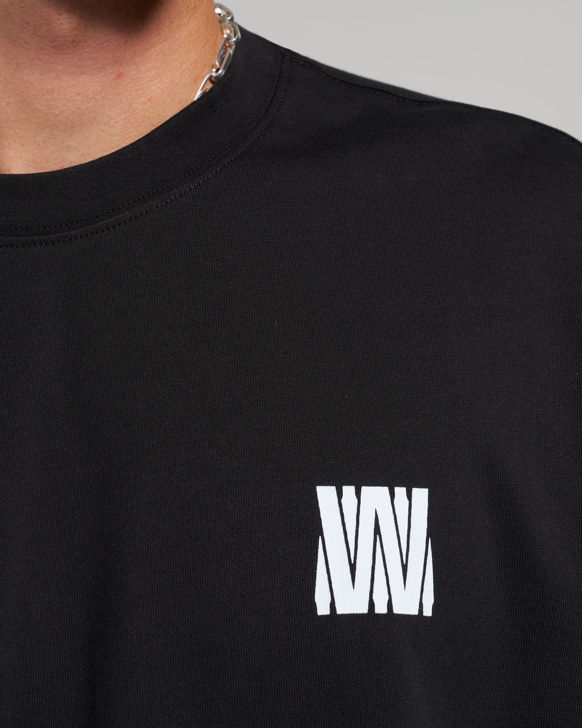 STUDIO V14 LONGSLEEVE