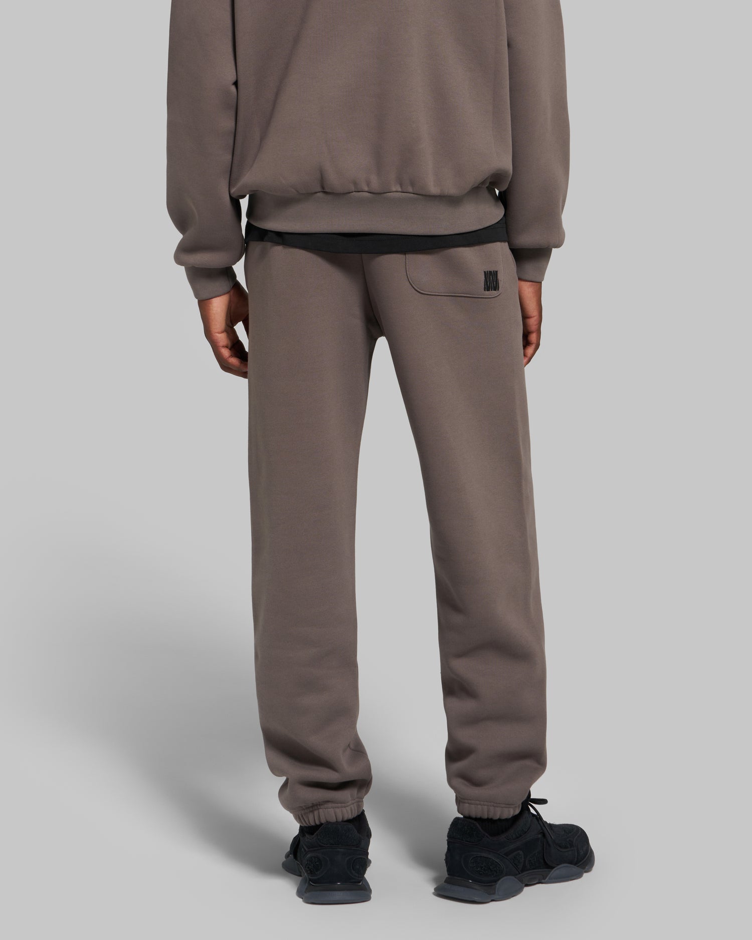 ILAY V3 SWEATPANTS
