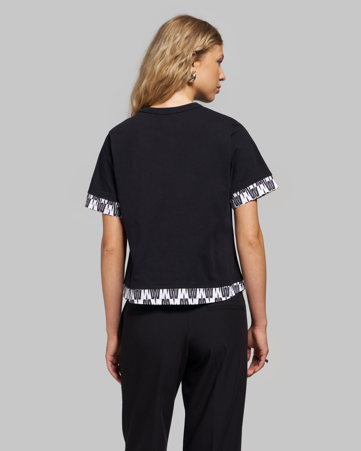 TAVINA T-SHIRT