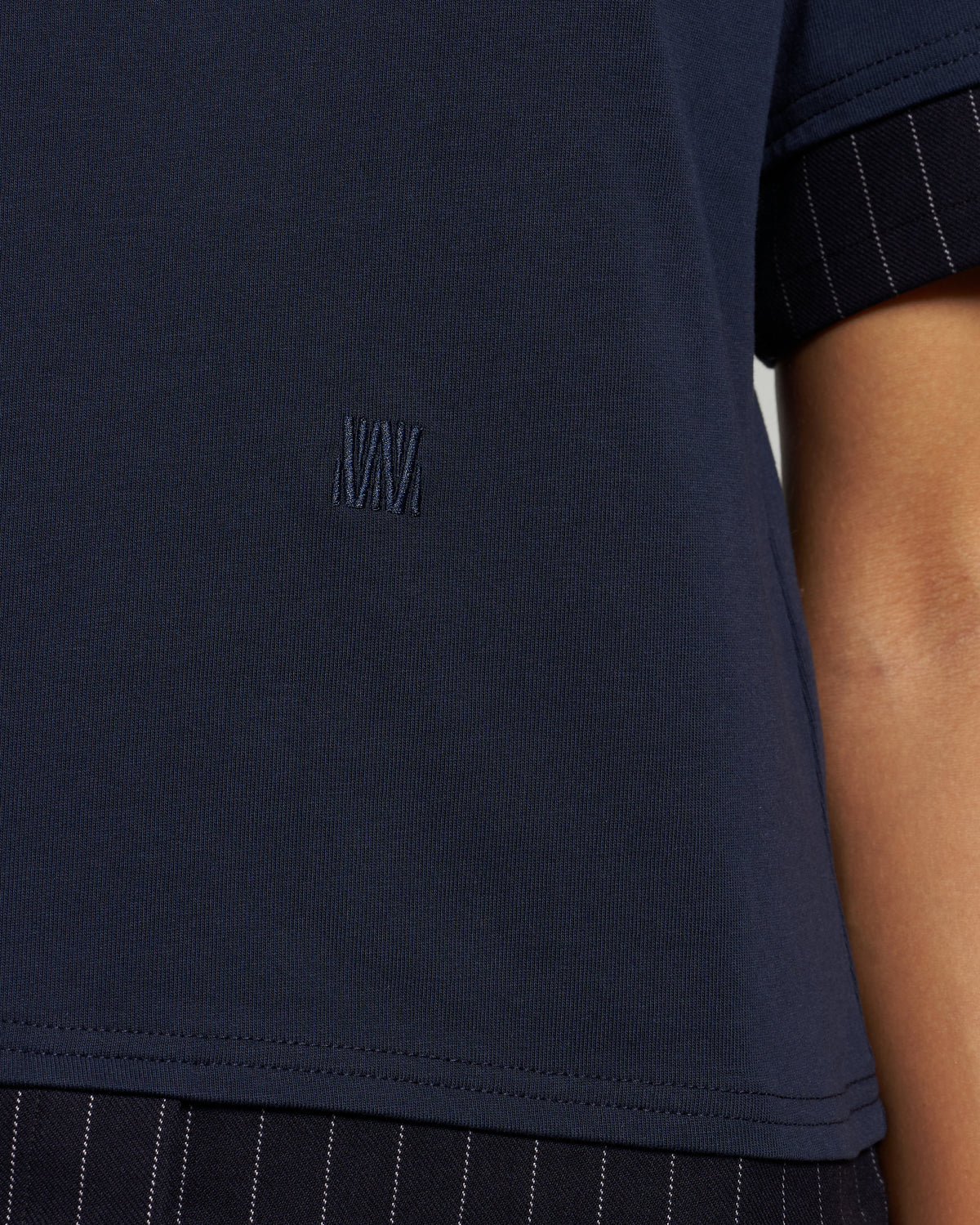 TAVINA T-SHIRT