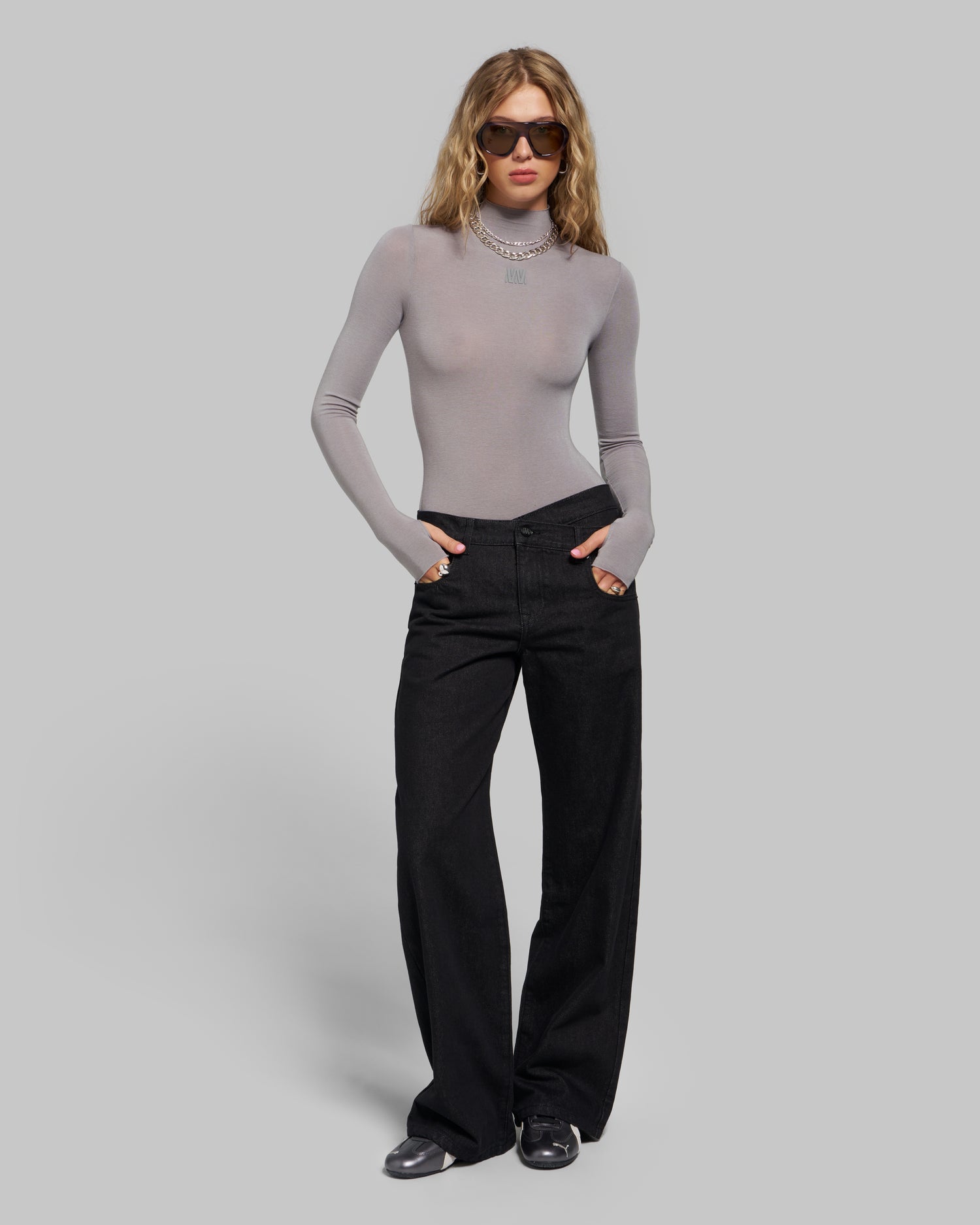 MEG V3 JEANS