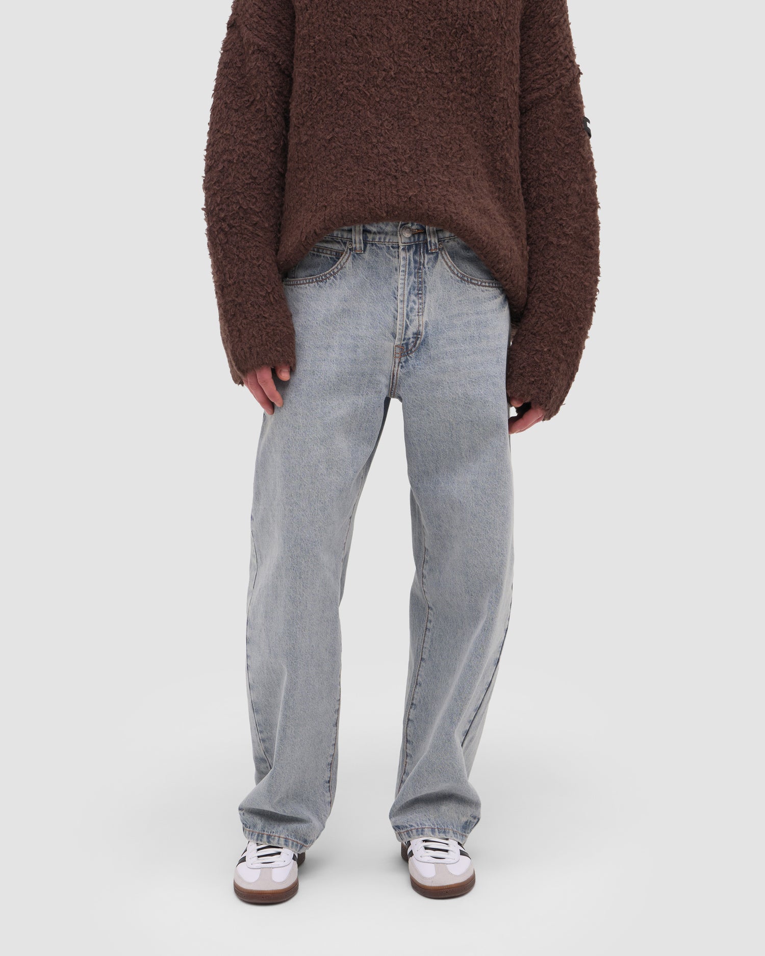 ASTRO JEANS