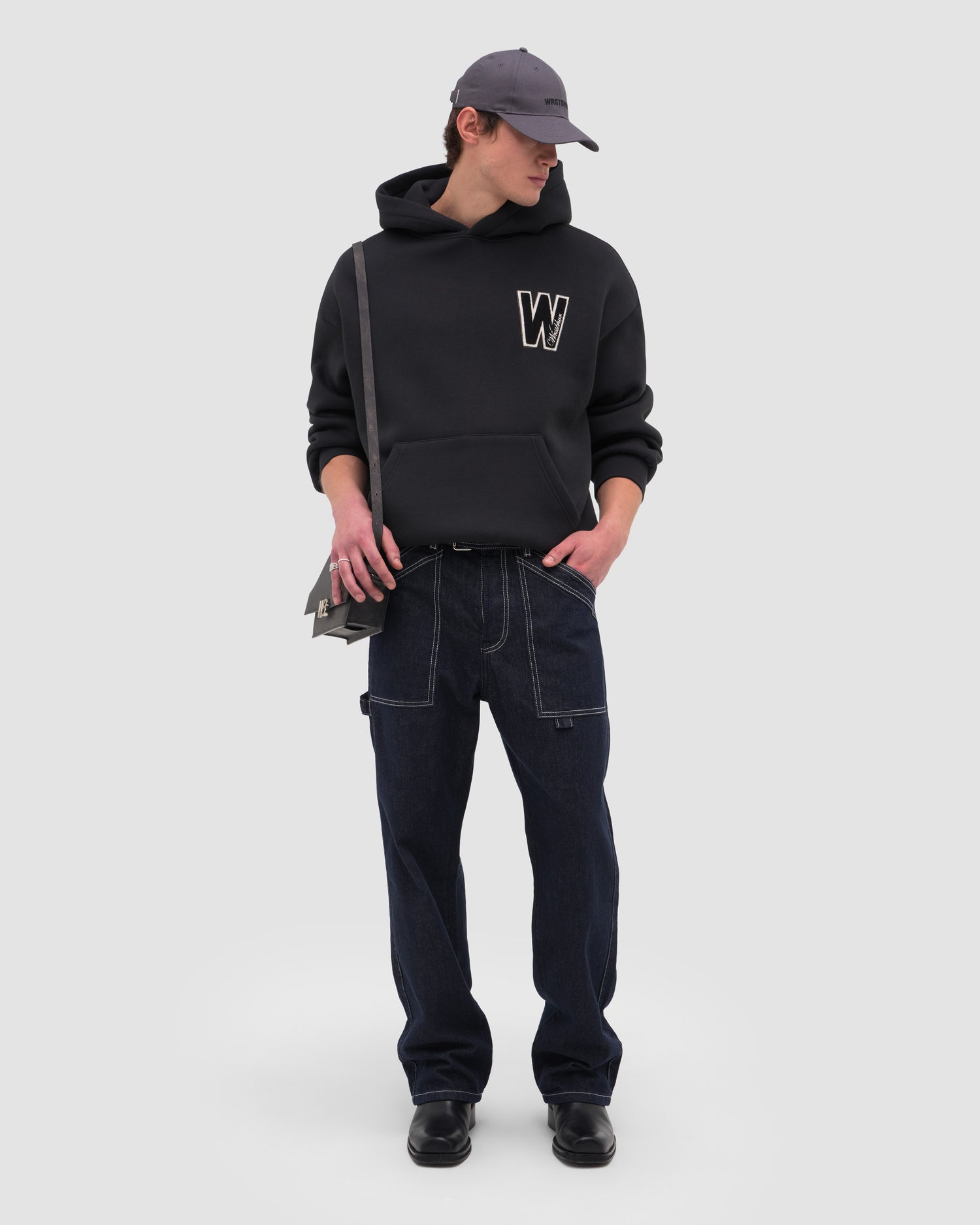 ALEANDER JEANS