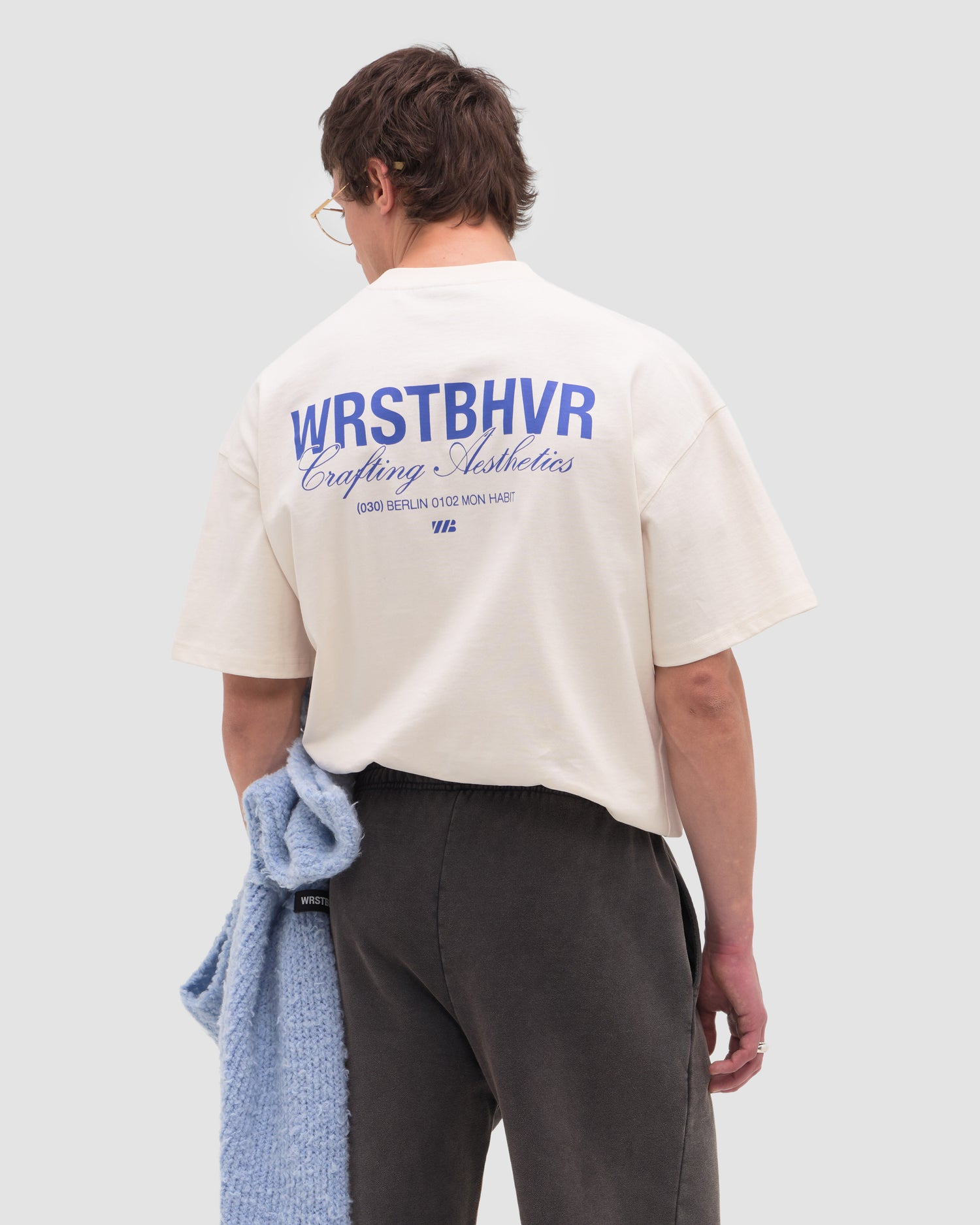 STUDIO V13 T-SHIRT
