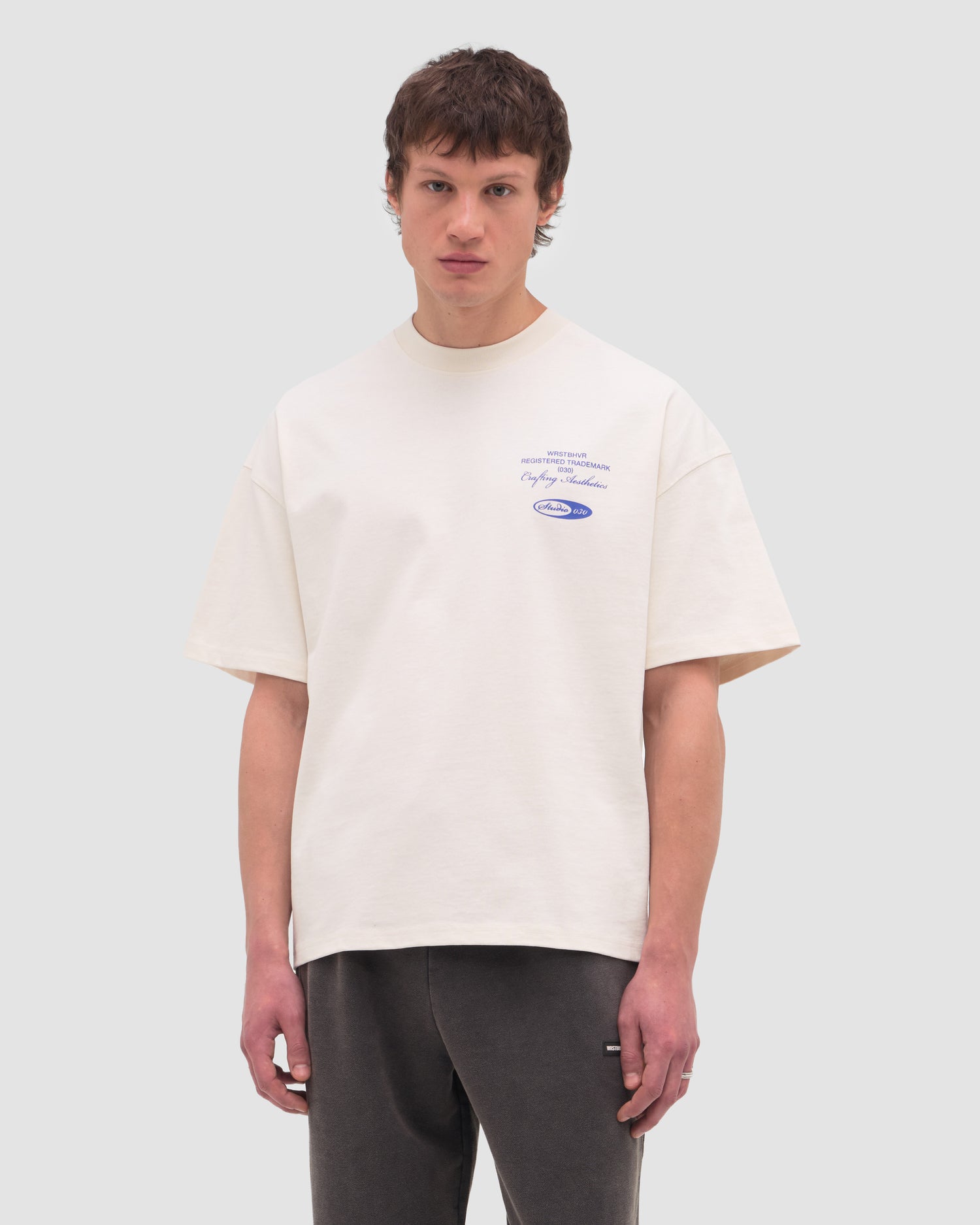 STUDIO V13 T-SHIRT