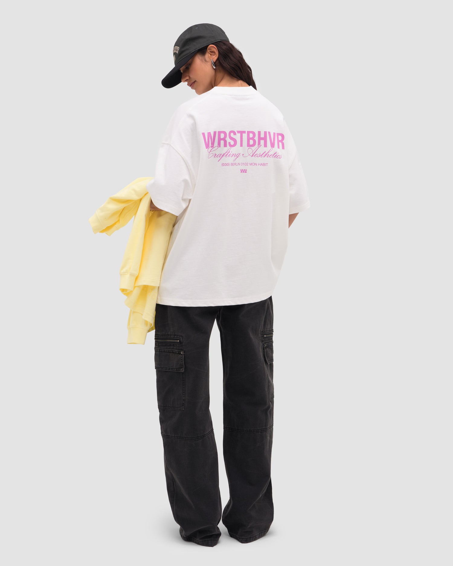 STUDIO V13 T-SHIRT