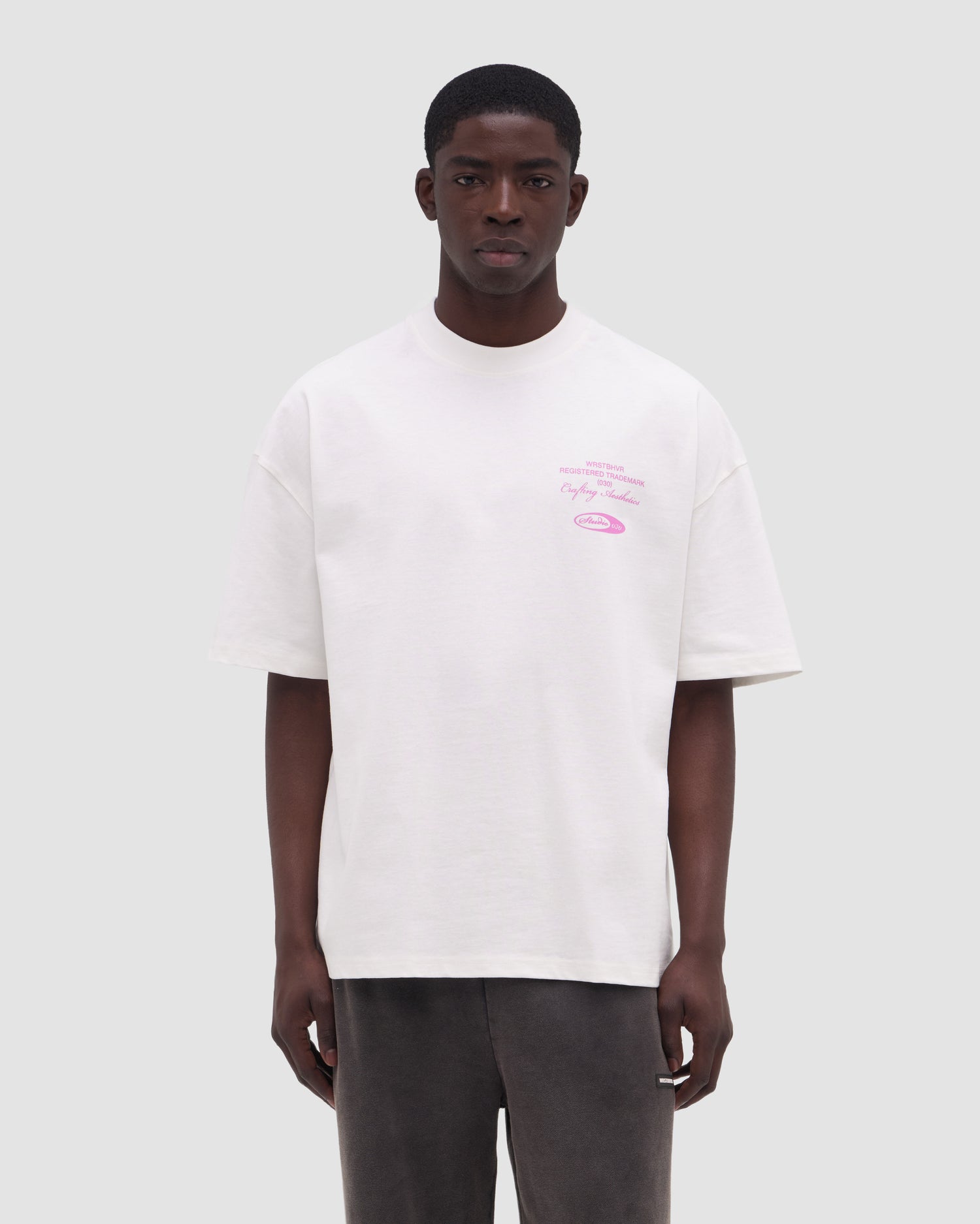 STUDIO V13 T-SHIRT