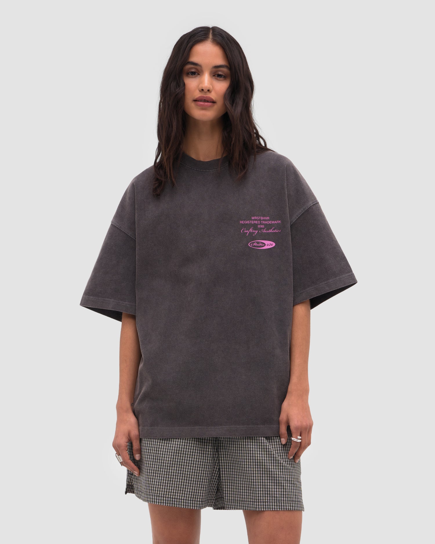 STUDIO V13 T-SHIRT