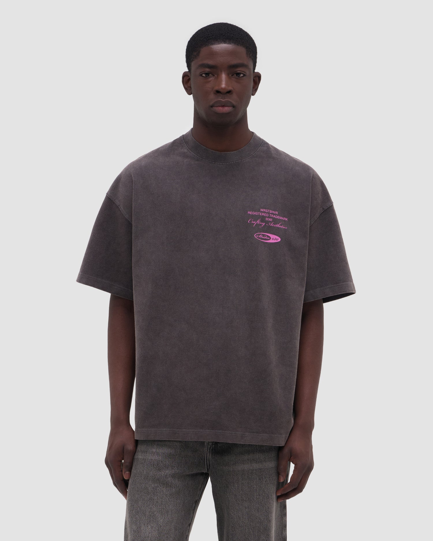 STUDIO V13 T-SHIRT