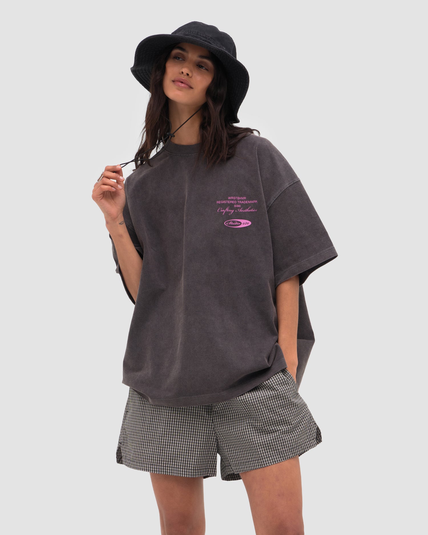 STUDIO V13 T-SHIRT