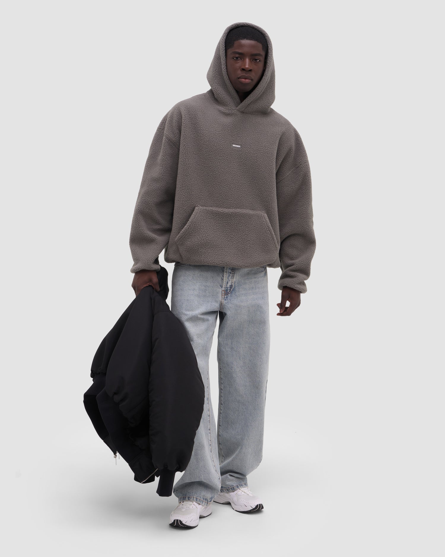 NELIO HOODIE