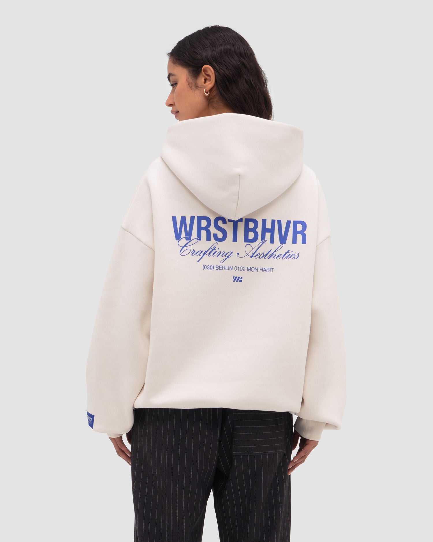 STUDIO V13 HOODIE