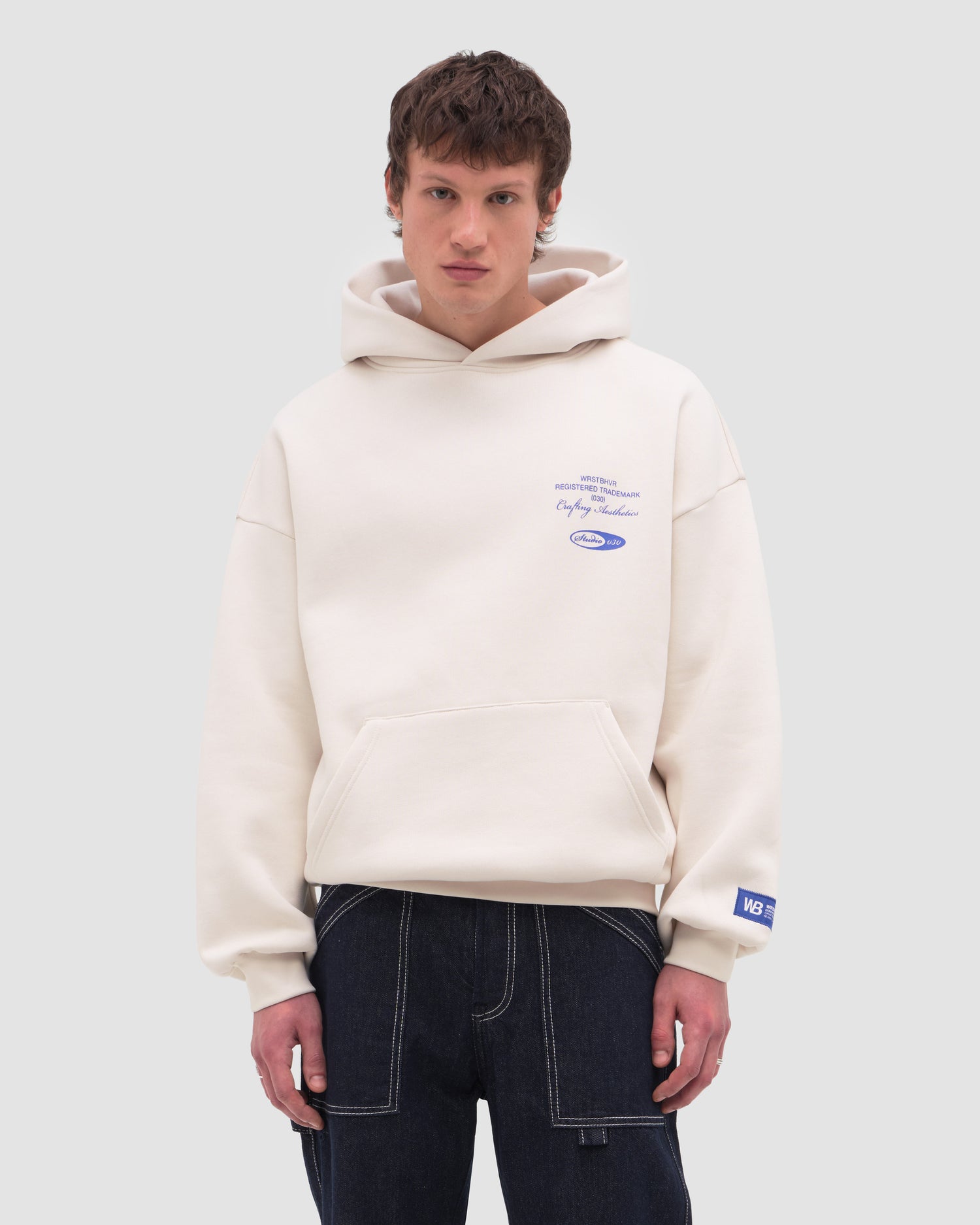 STUDIO V13 HOODIE