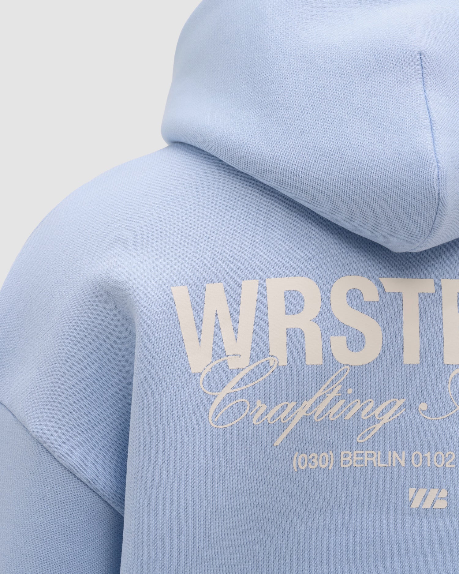 STUDIO V13 HOODIE