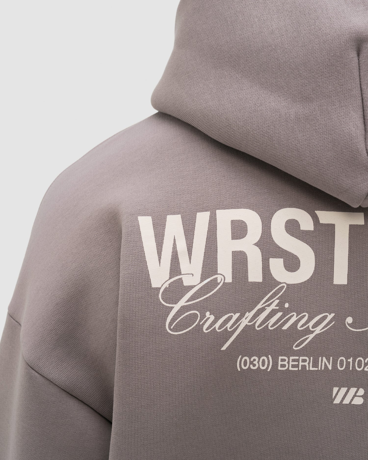 STUDIO V13 HOODIE