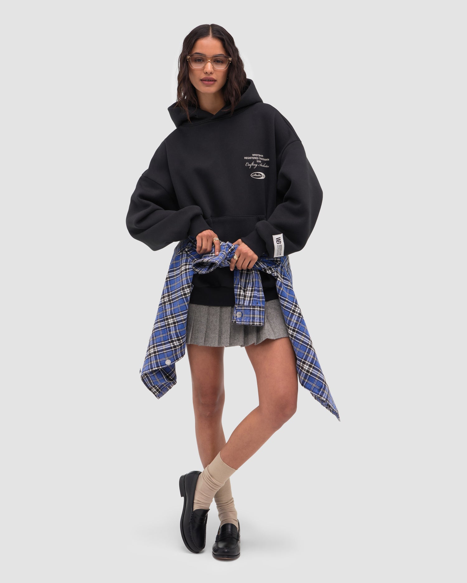 STUDIO V13 HOODIE