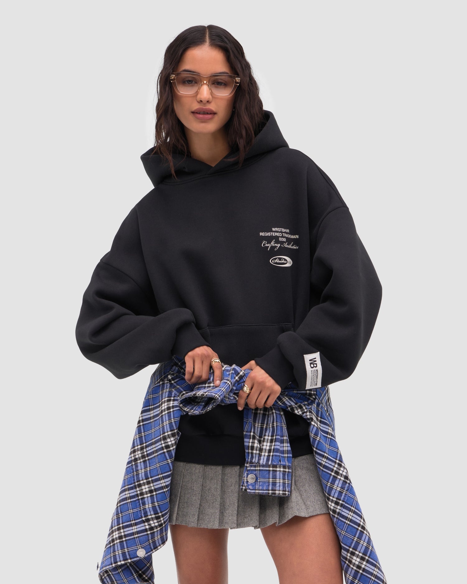 STUDIO V13 HOODIE