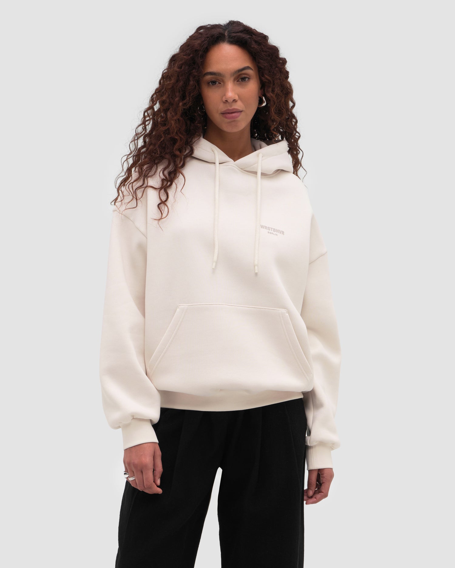 STUDIO V12 HOODIE