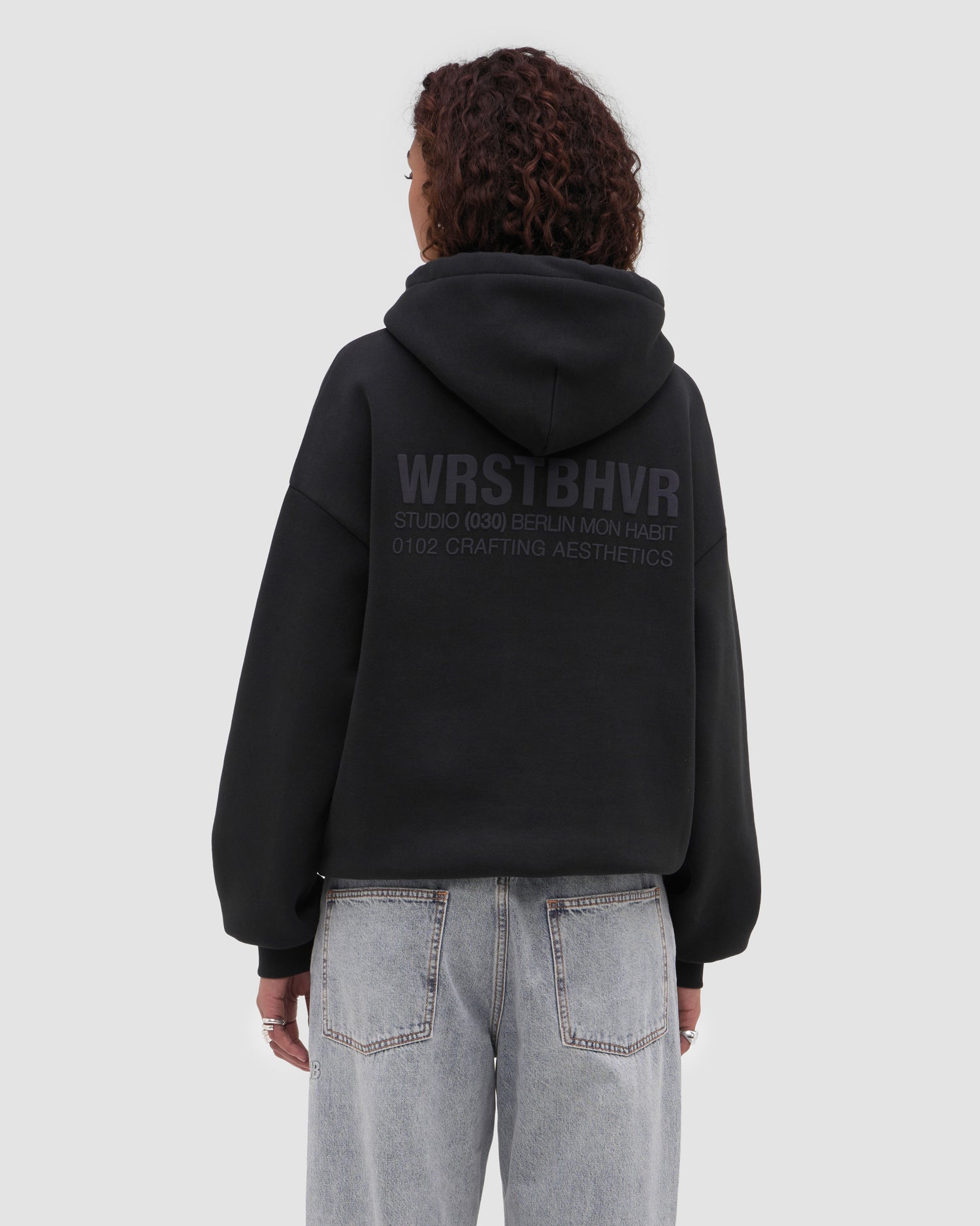 STUDIO V12 HOODIE