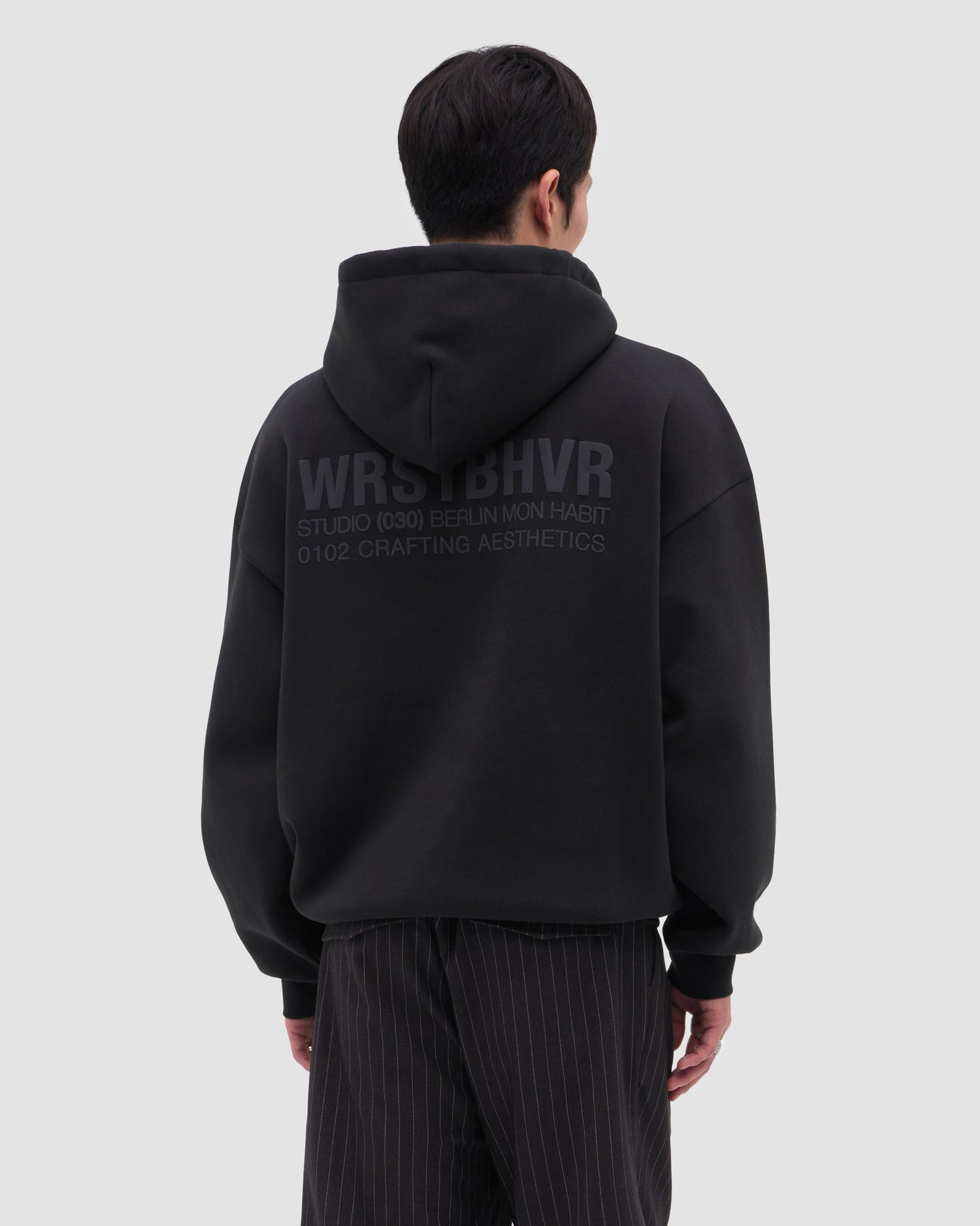 STUDIO V12 HOODIE