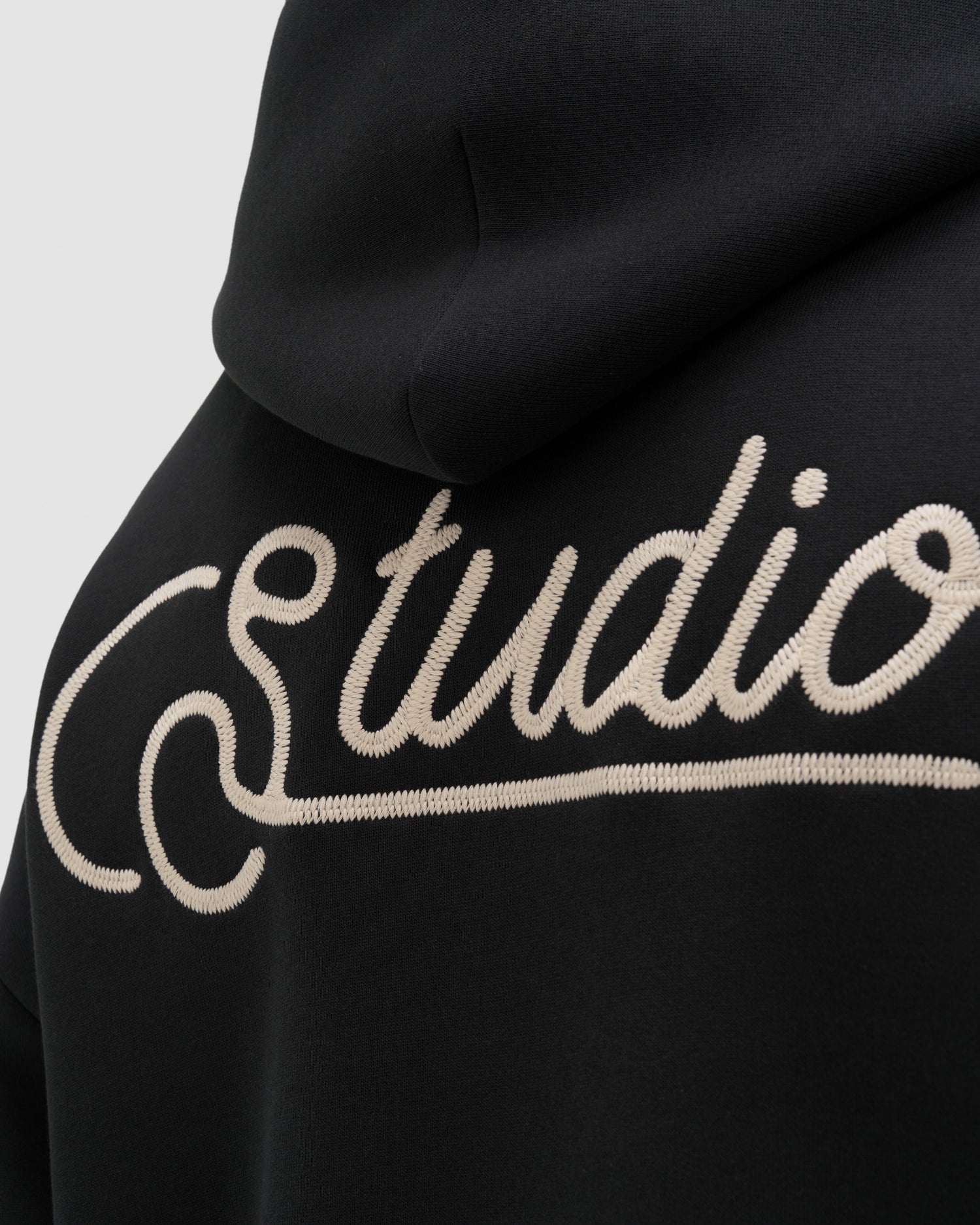 GUSTAF HOODIE