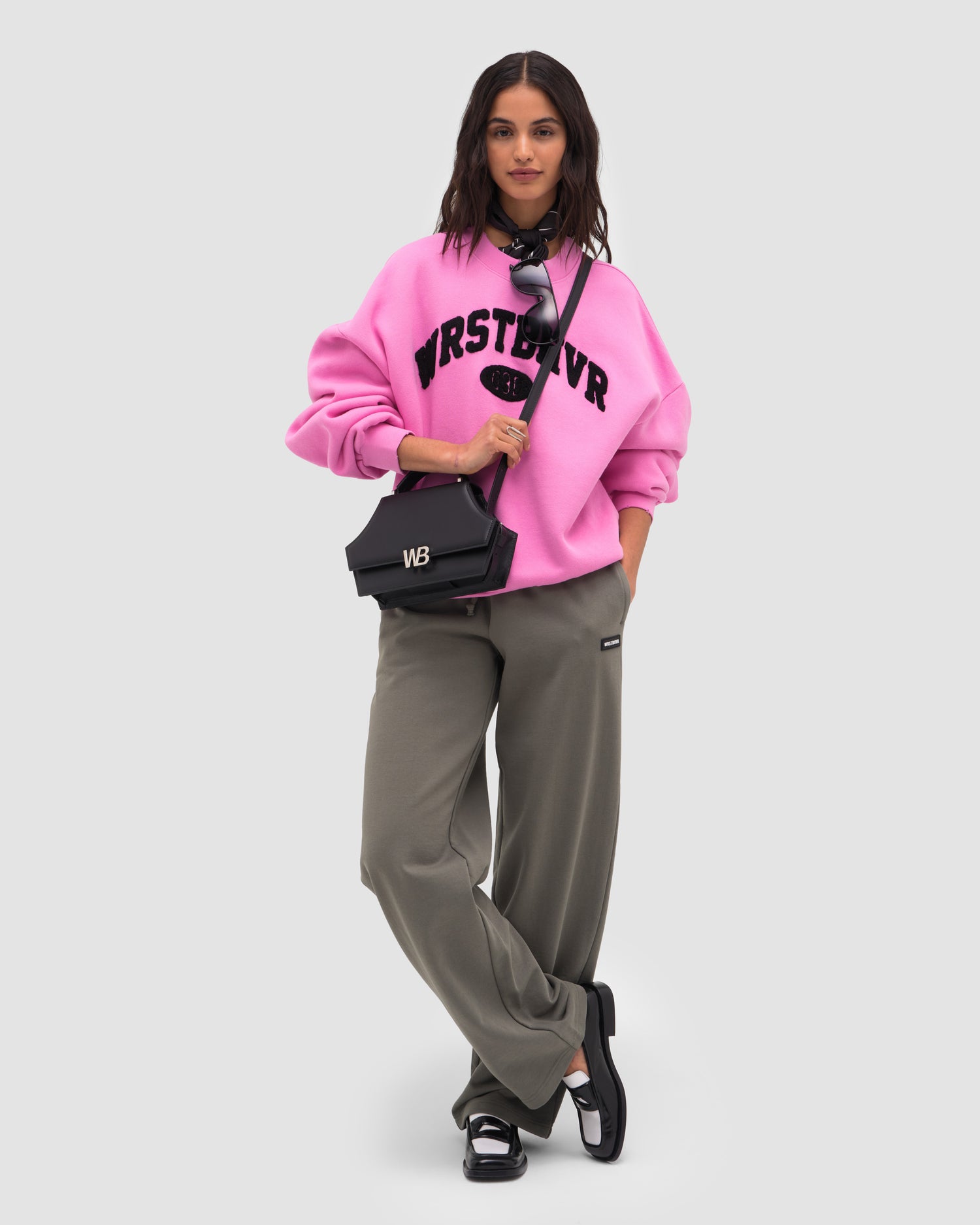 JESSE SWEATSHIRT